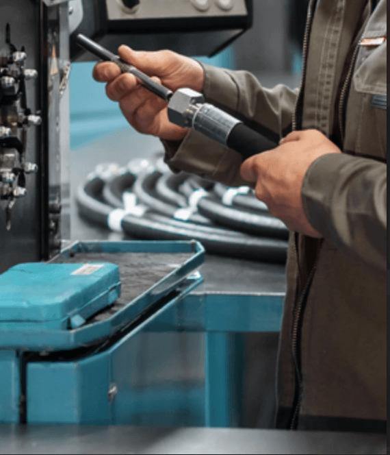 Fabricación de mangueras y flexibles hidráulicos